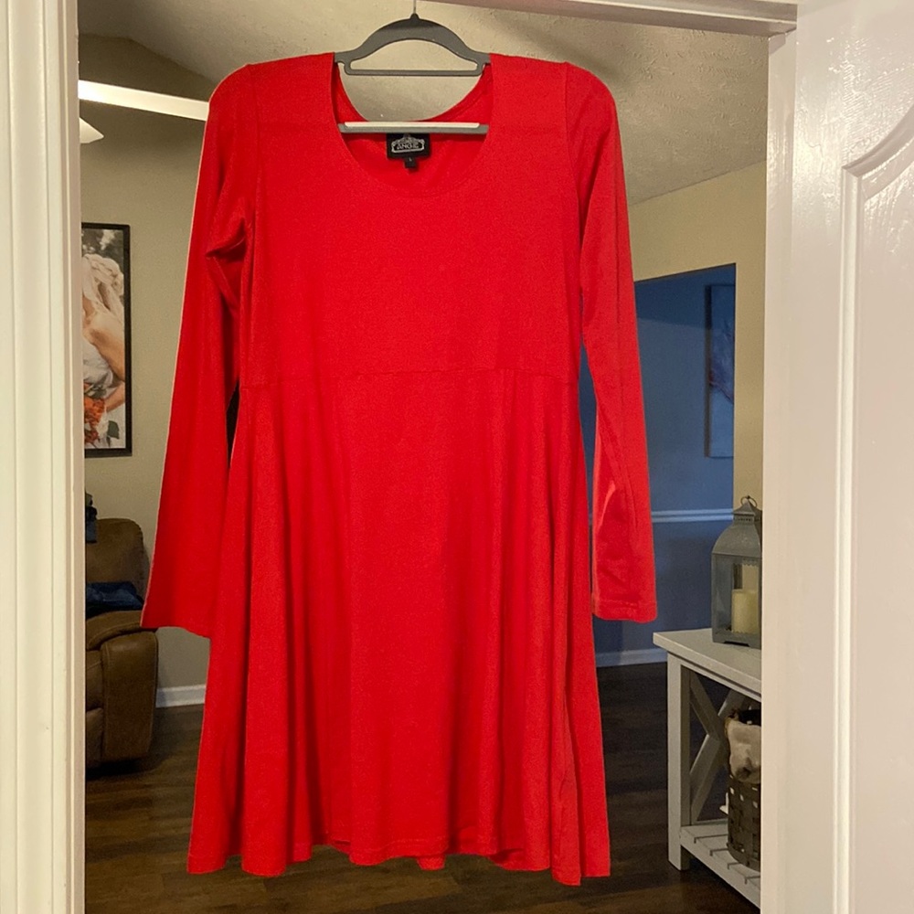 Long sleeve red dress